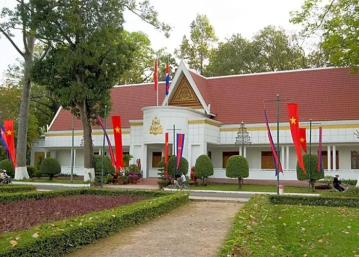 Hotel Angkor Lany Sinit & Sky Lounge