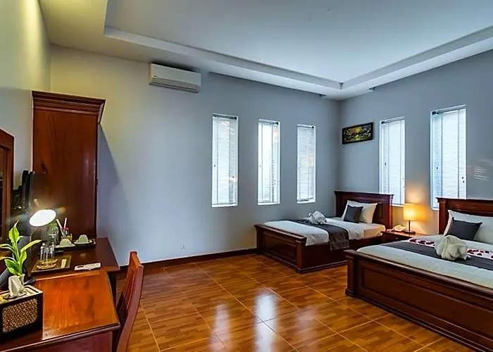 Hotel Angkor Lany Sinit & Sky Lounge